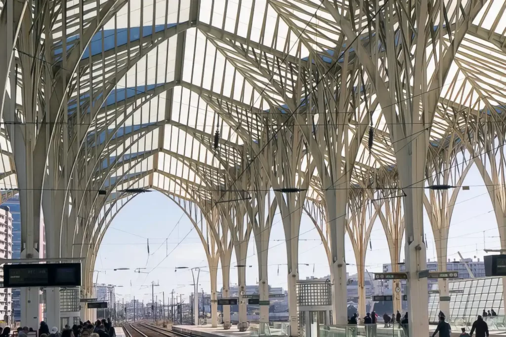 Oriente Calatrava Roof