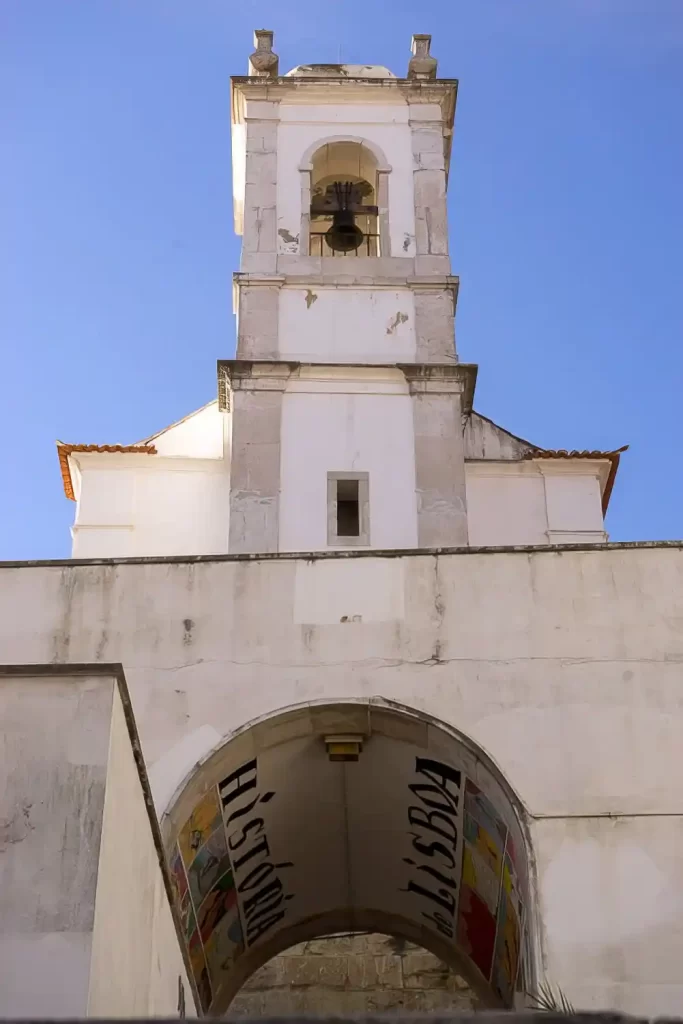 Alfama alte Kirche