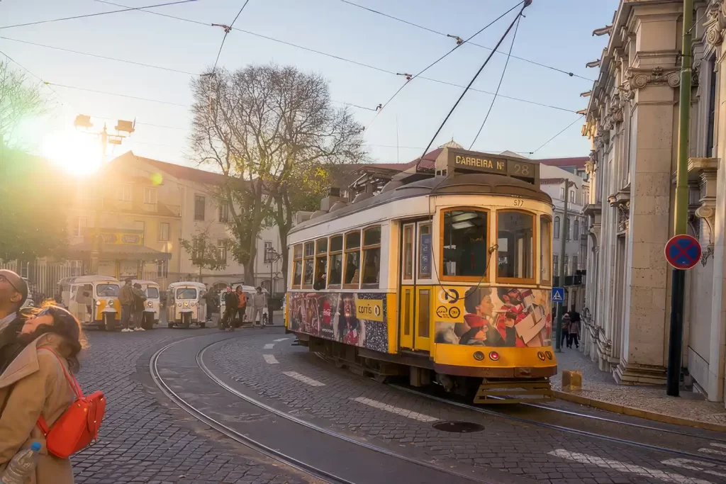 Die alte 28 Strassenbahn