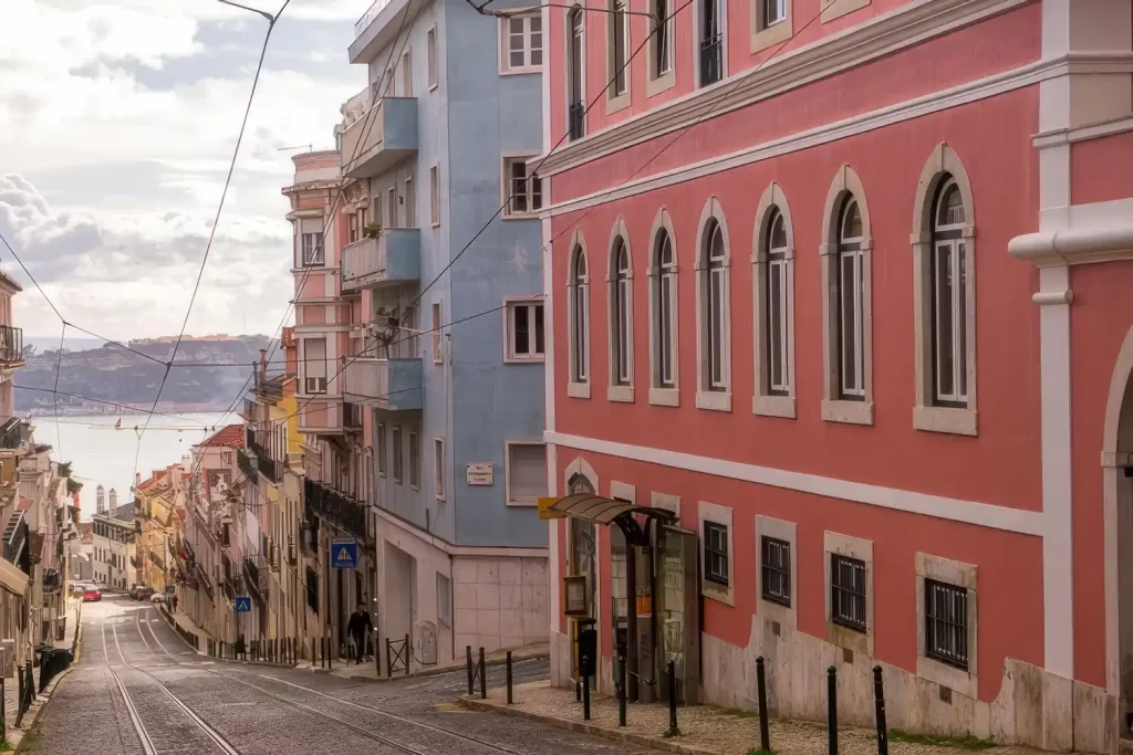 Farbenfrohes Haus Lissabon