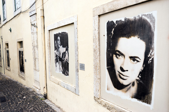 Fado Strassenkunst in Lissabon