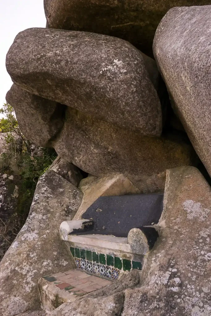 Der Pena Park in Sintra 2 Steinsitz Pena Park